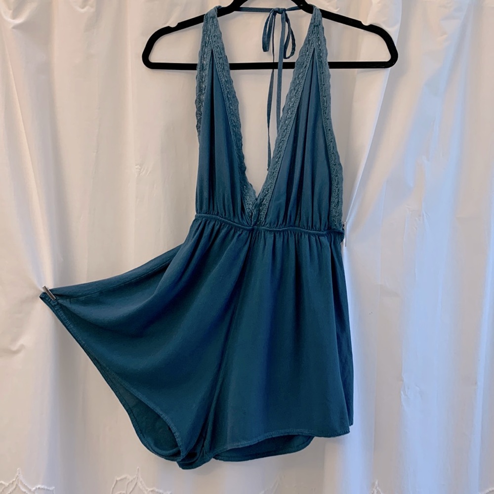 “Shorts Romper”